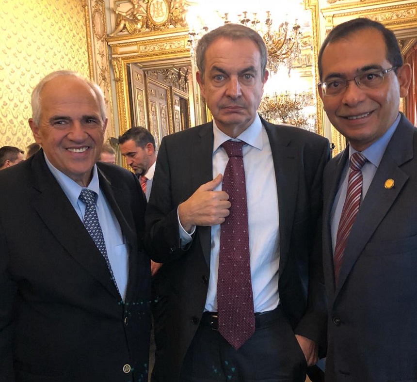 Los Tejos